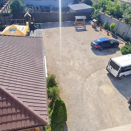 La Stefi Două Mai