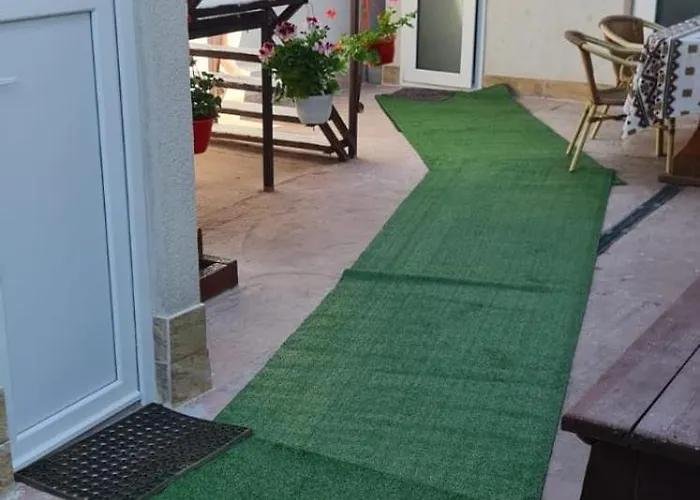 Дом отдыха La Stefi Доуэ-Май