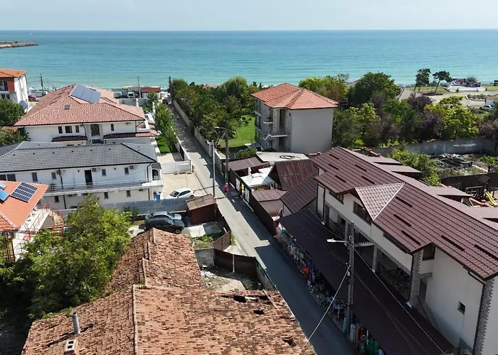 Дом отдыха La Stefi Доуэ-Май